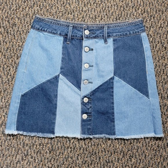 American Eagle Outfitters Patchwork Denim Mini Skirt Size 4 Vintage 70s Style - Picture 2 of 15